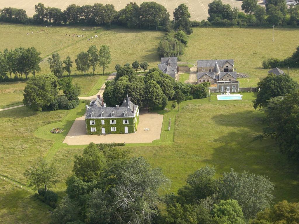 Bed & Breakfast Chateau Des Lutz Daon