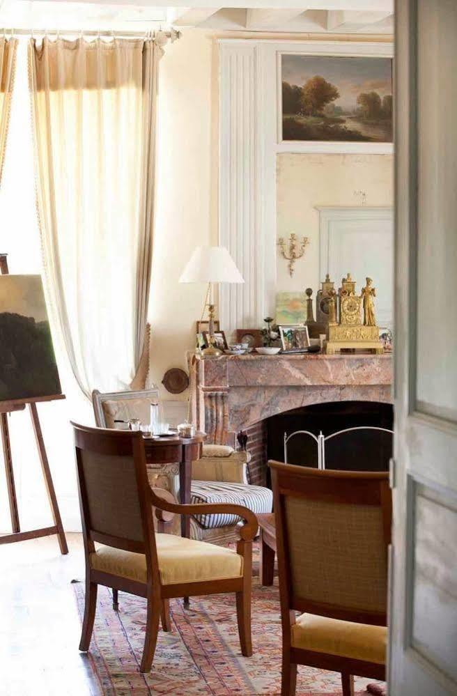 Chateau Des Lutz Bed & Breakfast *